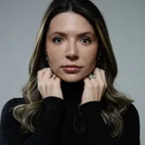 Dra. Rafaella Lutfi